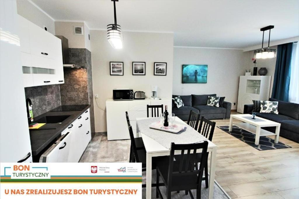 קולובז'ג Blizej Morza Deluxe Apartmenty מראה חיצוני תמונה