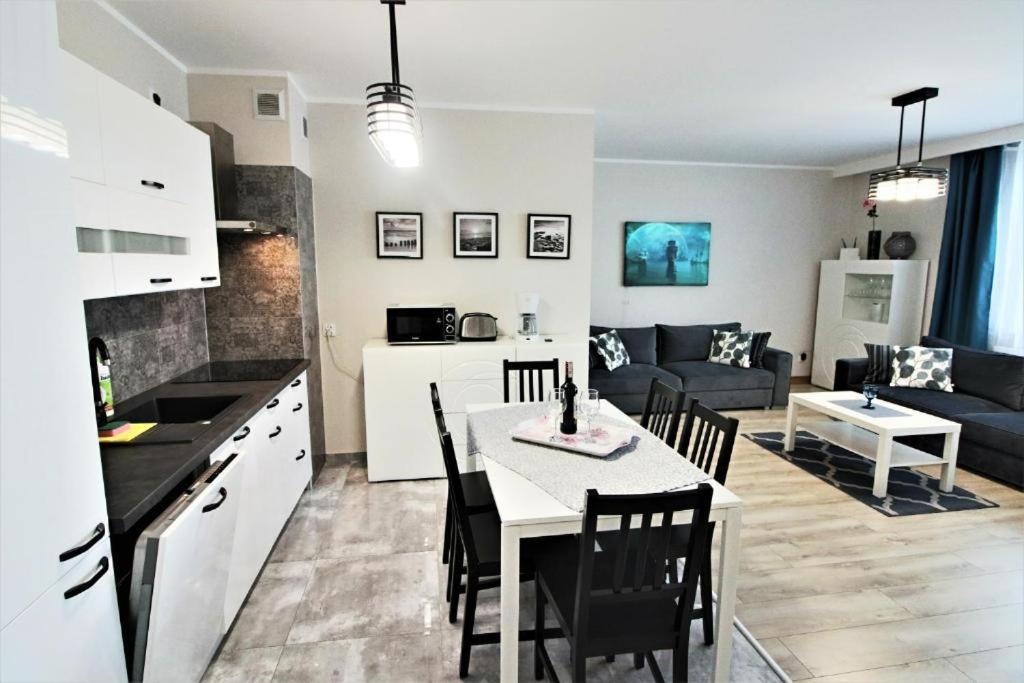 קולובז'ג Blizej Morza Deluxe Apartmenty מראה חיצוני תמונה
